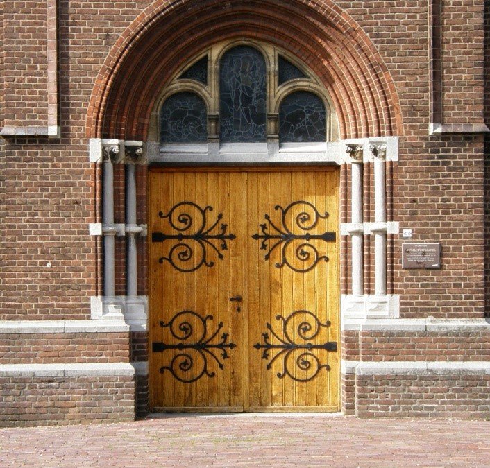 1896 Bouw Heilige Lambertuskerk in Nederwetten