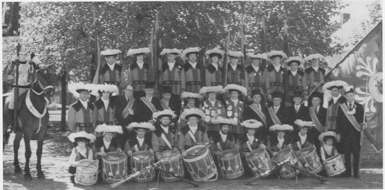 Dwèrs door Nuenens verleden: de overige gilden