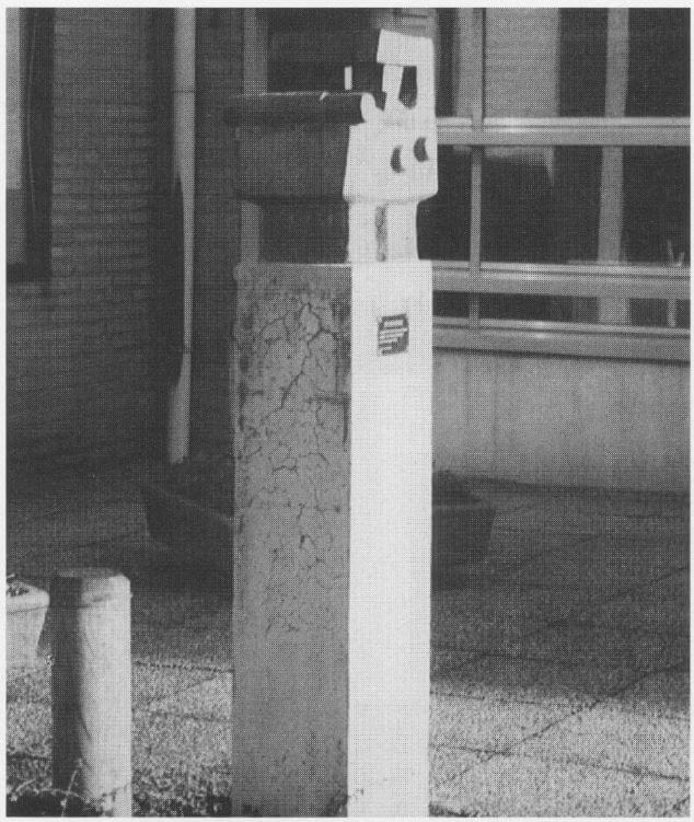 weefgetouw_monument_1982