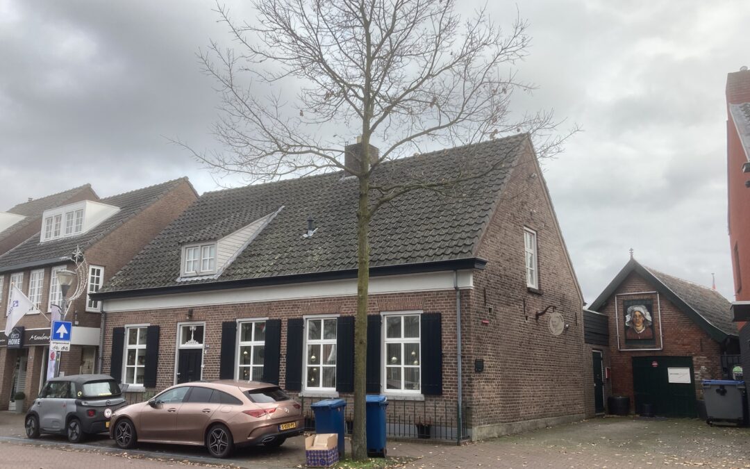 Voormalige smederij/timmerwerkplaats Berg 34 Nuenen